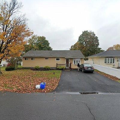 411 Swansea Ave, Syracuse, NY 13206