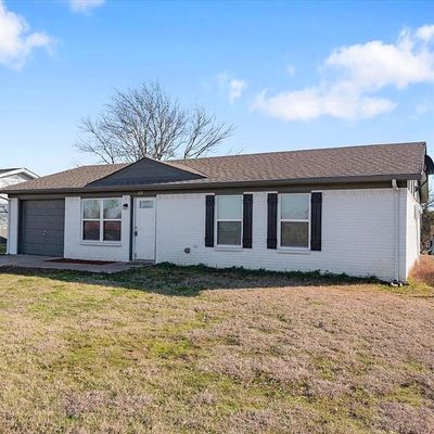 412 Yellow Jacket Dr, Ferris, TX 75125