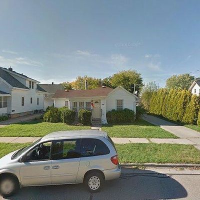 413 Pine St, Neenah, WI 54956