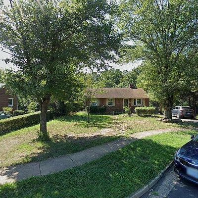 4131 Conrad Rd, Alexandria, VA 22312