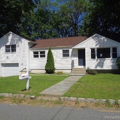 420 Lakeside Dr, Bridgeport, CT 06606