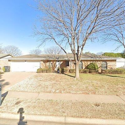 4318 Berwick Dr, Wichita Falls, TX 76309