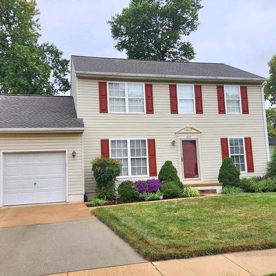 439 Douglas D Alley Dr, Newark, DE 19713