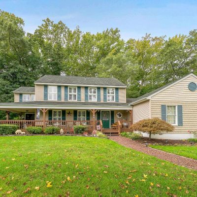 44 Secluded Ln, Rio Grande, NJ 08242