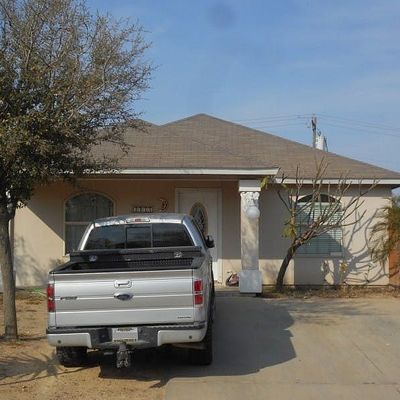 4433 Exodus Dr, Laredo, TX 78046