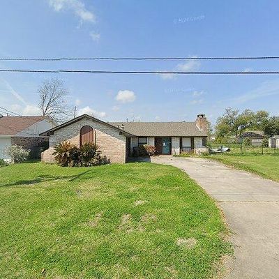 3836 Brentwood St, Lake Charles, LA 70607