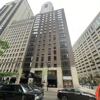 40 E Delaware Pl #1303, Chicago, IL 60611