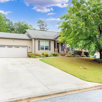 400 Tineke Way, Travelers Rest, SC 29690