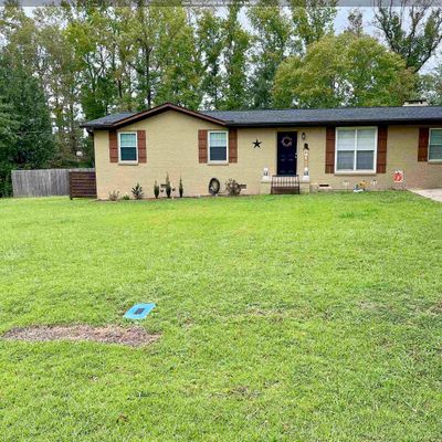 402 Timothy Dr, Columbiana, AL 35051