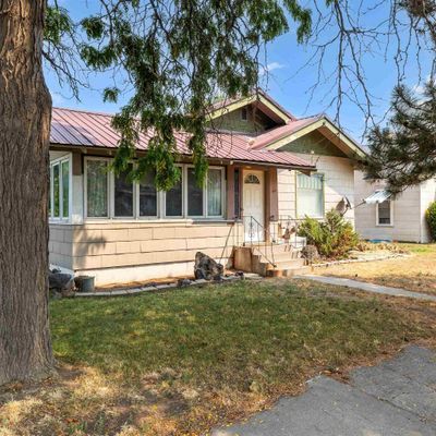 403 6 Th Ave E, Twin Falls, ID 83301