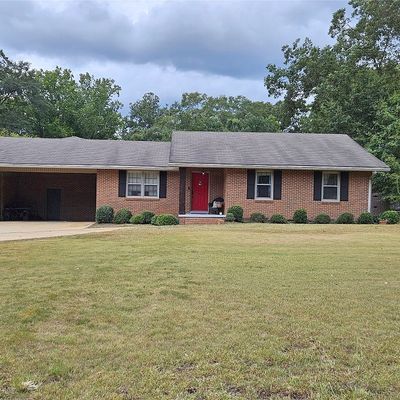 407 Balaclava Dr, Greenville, AL 36037