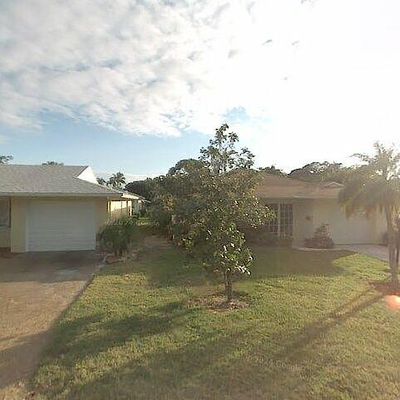 5 Crooked Ln, Naples, FL 34112