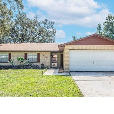 5007 Presidential St, Seffner, FL 33584