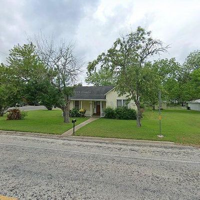 501 N Center St, Weimar, TX 78962