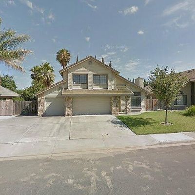 512 Berlin Way, Patterson, CA 95363