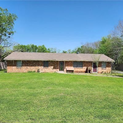 513 Henderson Blvd, Groesbeck, TX 76642