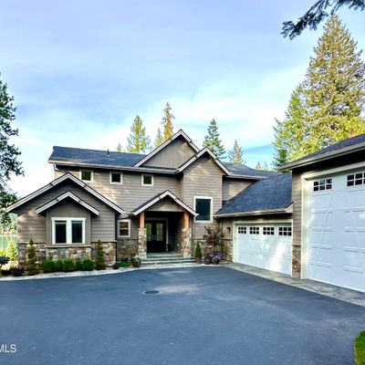 520 Deeter Dr, Priest River, ID 83856