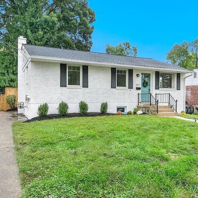 4617 Olden Rd, Rockville, MD 20852