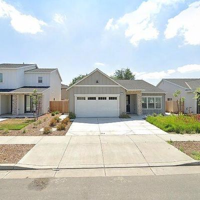 4632 Beckman Way, Merced, CA 95348