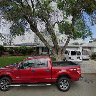 4815 E Simpson Ave, Fresno, CA 93703