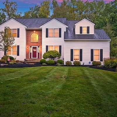 4829 Meadowview Ter, Zionsville, PA 18092