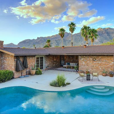 4860 E Camino De Los Olivos, Tucson, AZ 85718