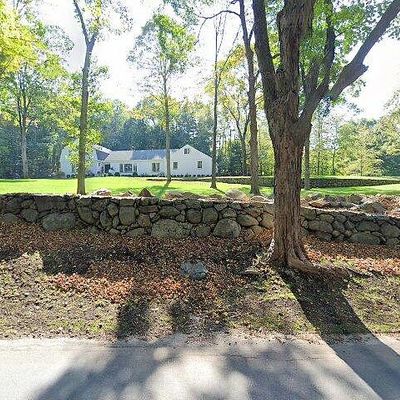 585 Silvermine Rd, New Canaan, CT 06840