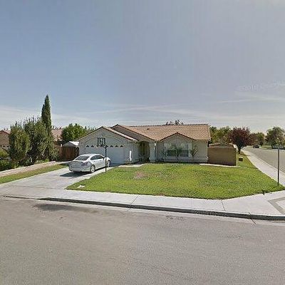 598 Gurdwara Ave, Kerman, CA 93630