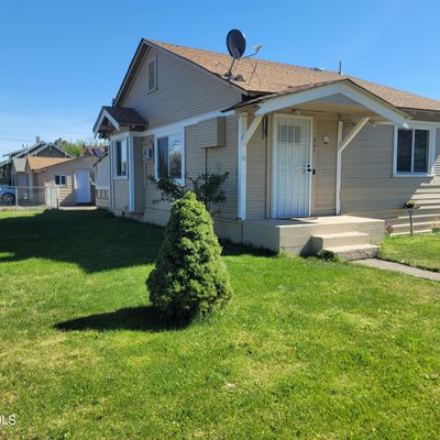 601 Cornell Ave, Yakima, WA 98902