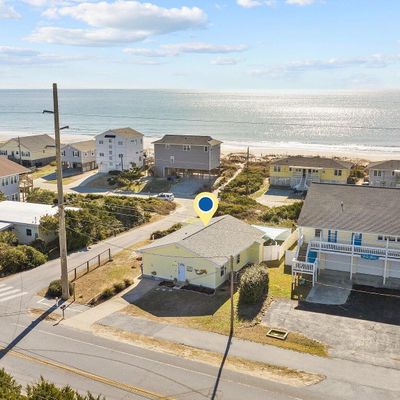 601 Emerald Dr, Emerald Isle, NC 28594