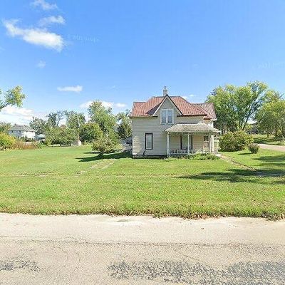 609 S Broadway St, Toledo, IA 52342