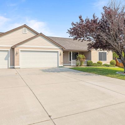 6111 Cavendish Ct, Pasco, WA 99301