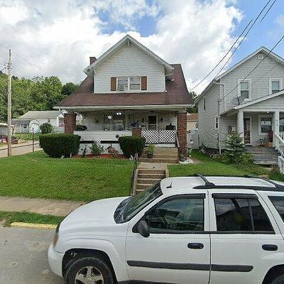 620 Hazel Ave, Ellwood City, PA 16117