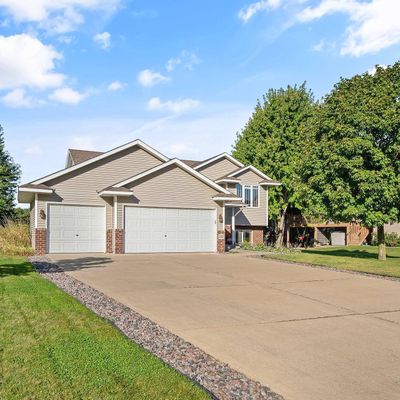 5545 Kahler Dr Ne, Albertville, MN 55301