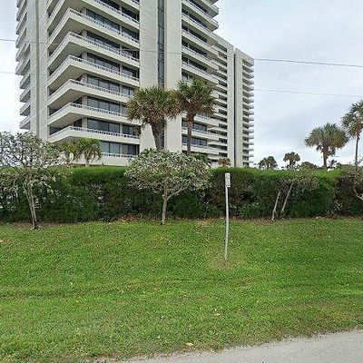 5550 N Ocean Dr Ph B, Riviera Beach, FL 33404