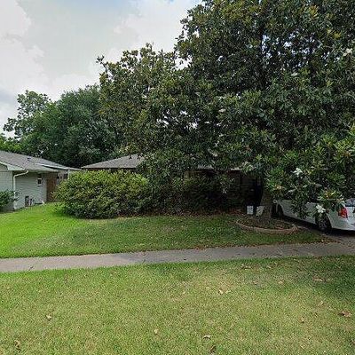 5603 Hialeah Dr, Houston, TX 77092