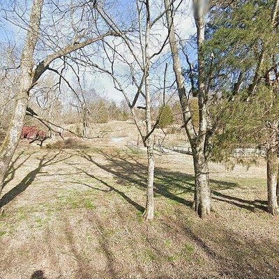 5629 Bryant Hollow Rd, Cunningham, TN 37052