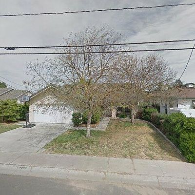 572 Locust Ave, Manteca, CA 95337