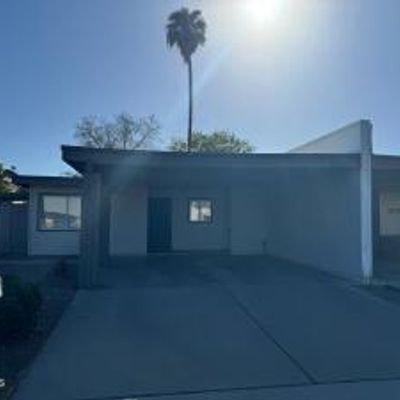 5721 N 69 Th Ave, Glendale, AZ 85303