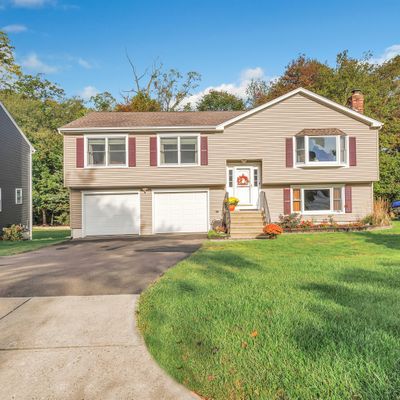 70 Andover Dr, Milford, CT 06460