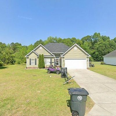 704 Highland Dr, Mullins, SC 29574