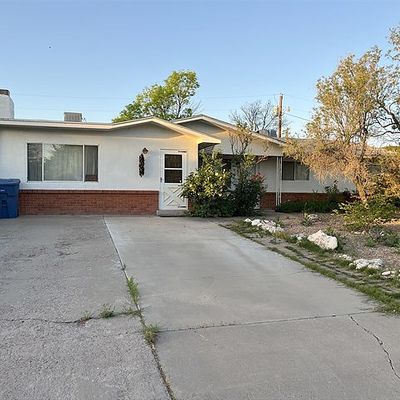 704 Miller Avenue, Socorro, NM 87801