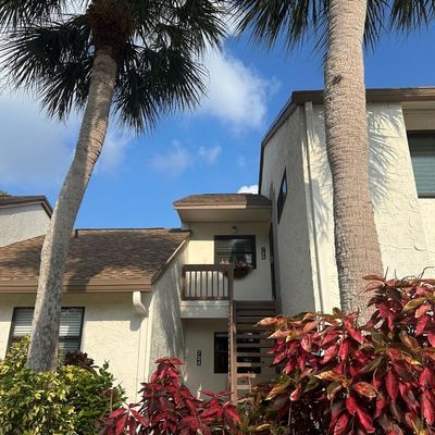 706 Bird Bay Drive W, Venice, FL 34285