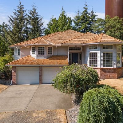 711 Baker St, Westport, WA 98595