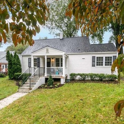 7129 Oakland Ave, Falls Church, VA 22042