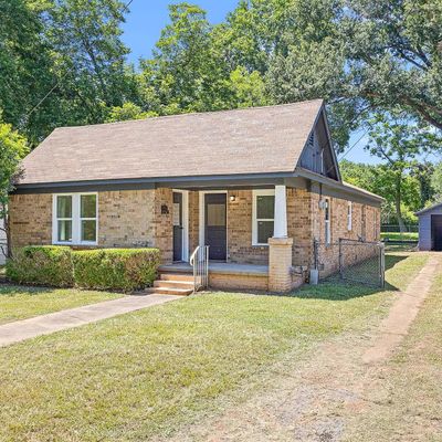 713 Campbell St, Palestine, TX 75801