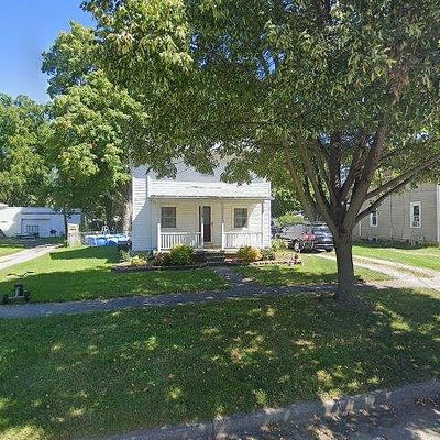 719 Jackson St, Eaton Rapids, MI 48827