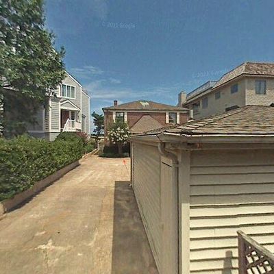 7202 Ocean Front Ave, Virginia Beach, VA 23451