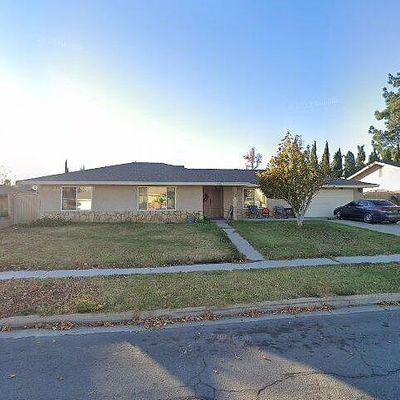 730 N Idyllwild Ave, Rialto, CA 92376