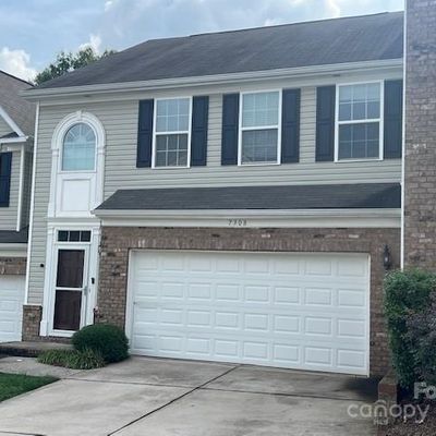 7308 Gallery Pointe Ln, Charlotte, NC 28269